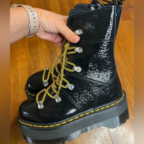 Dr Martens Ghilana Max platform boots NEW - Picture 9 of 11